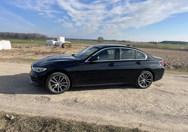 BMW Seria 3 cena 143900 przebieg: 26500, rok produkcji 2021 z Zambrów małe 172